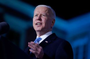 Joe Biden: el extraño saludo que hizo viral al presidente de Estados Unidos